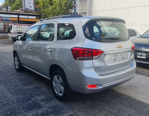 Imagen 6 de 19 de Nueva Chevrolet Spin Lt 2023 5 Asientos Color Financia Smar2