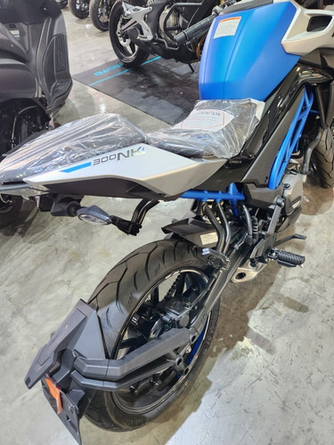 Cfmoto 300nk Pantalla Tft 2025 Sauma Motos