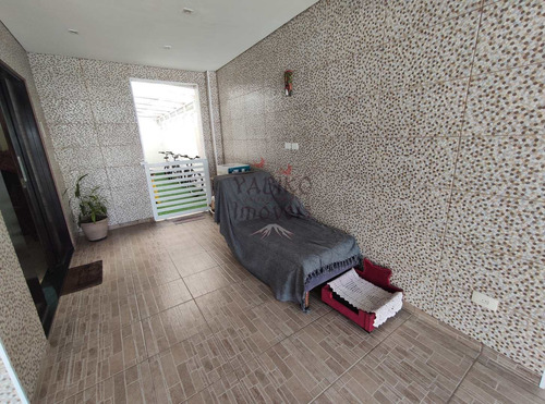 Imagem 5 de 30 de Excelente Casa No Centro De Bertioga! R$ 600 Mil, Cod: 758 - V758
