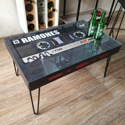 Mesa Cassette Vintage Ramones Negra