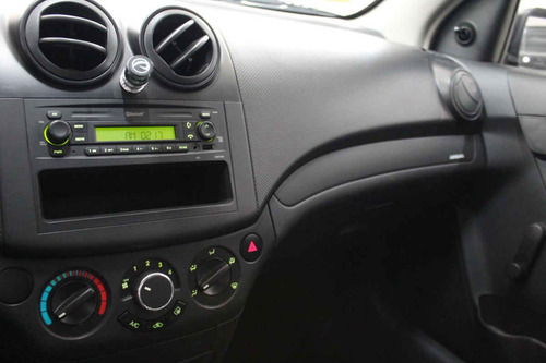 Imagen 13 de 15 de Chevrolet Aveo 2018 4 Cilindros