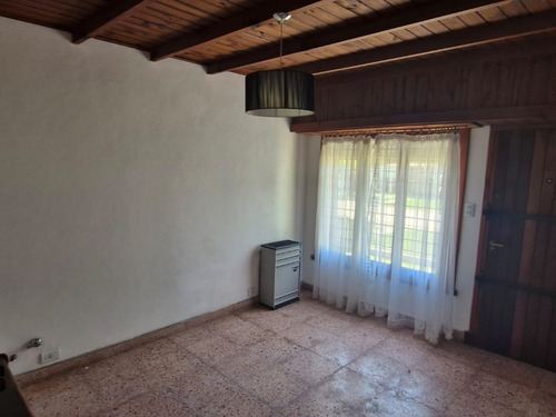 Oportunidad Casa Barrio Aeroparque 4 Ambientes Dueño Directo Apta Credito