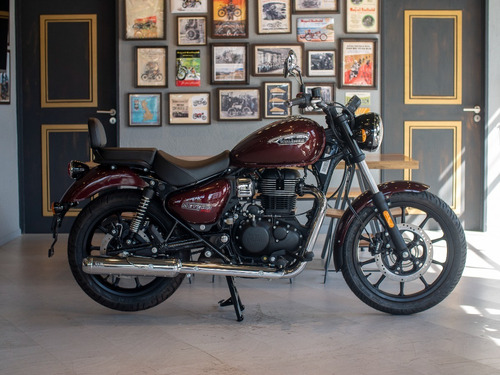 Imagen 5 de 25 de Royal Enfield Meteor 350 Stellar Roja Reserva Ya