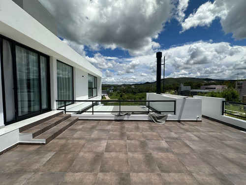 Venta Casa Country Tierralta 3 Dorm Pileta