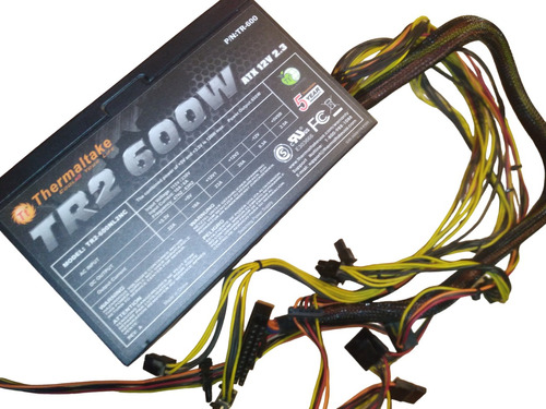 Fuente De Poder Thermaltake  600 Watt 