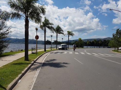 Locales En Venta - En Plena Costanera De Villa Carlos Paz, Gran Vista Al Lago ! Unidades De Entrega