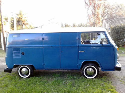 Volkswagen Kombi T2 Furgón