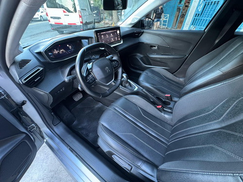 Peugeot 208 1.6l Feline Tiptronic am23.5