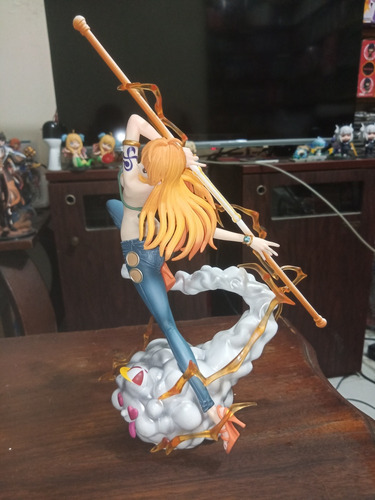 Figura Nami & Zeus De One Piece
