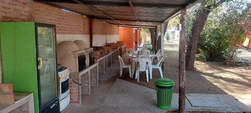 Cabañas Termales/ Departamentos Céntricos