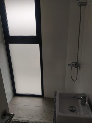 Imagen 16 de 24 de Apartamento En Venta De 2 Dormitorios C/ Cochera En Playa Mansa