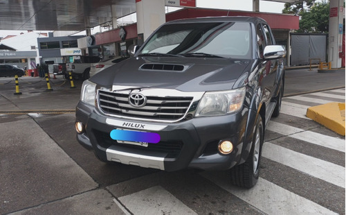 Toyota Hilux 3.0 Cd Srv 171cv 4x2 - B3