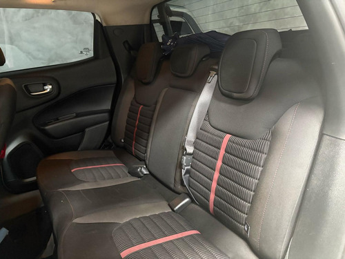 Fiat Toro Freedom 1.8 At6