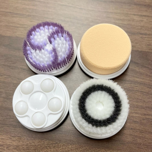 Imagen 8 de 9 de Masajeador Limpiador Facial Impurezas Maquillaje 4en1 Crazy