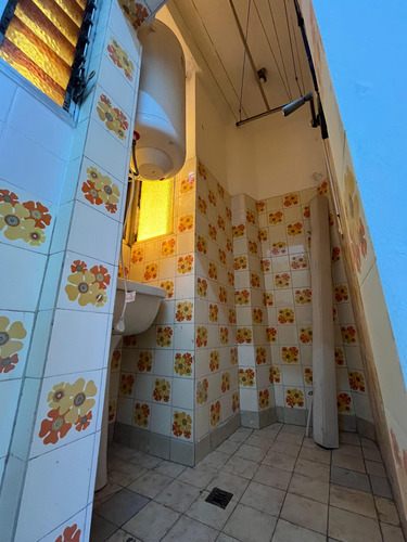 Venta Caballito Departamento 4 Ambientes Frente