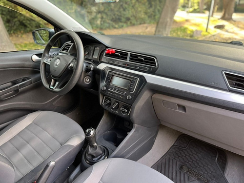 Imagen 12 de 15 de Volkswagen Gol Trendline 5p