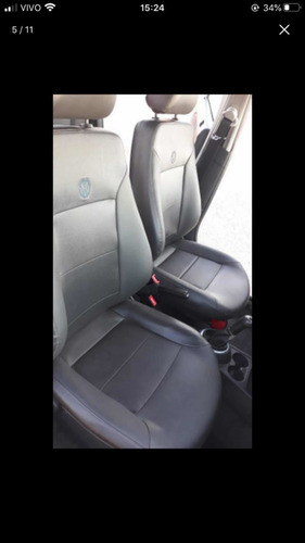 Volkswagen Voyage 2010 1.0 Vht Trend Total Flex 4p