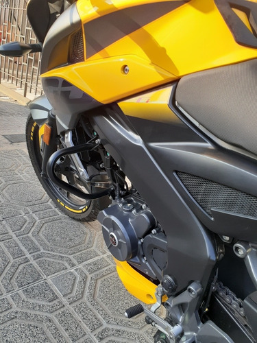 Bajaj Rouser Ns 200