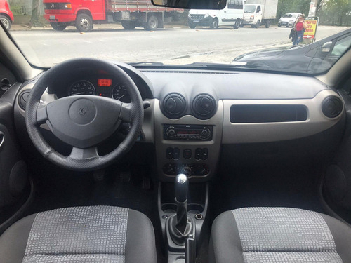 Imagem 12 de 13 de Renault Sandero Expression 1.6 8v (flex) Flex Manual