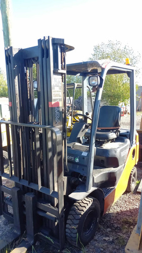 Imagen 2 de 17 de Autoelevador Toyota 62-8fd15 1500kg Torre Triple C/desp