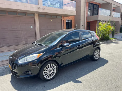 Ford Fiesta 1.6 Hatchback Titanium