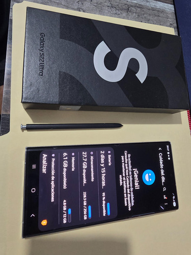 Celular Samsung Galaxy S22 Ultra Color Blanco. 256 Gb De Memoria De Almacenamiento Interno. Memoria Ram 12 Gb. (Usado)