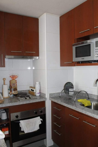 Agricola, Vicuña Mackenna, Metro