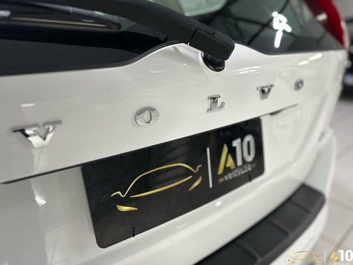 Volvo XC60 T-5 R-DESIGN 2.0 FWD 5p
