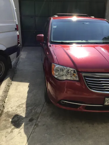 Chrysler Town & Country 3.6 Limited Mt