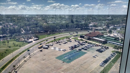 Imagen 10 de 12 de Oficinas Alquiler | Torre De Las Naciones Luis Garcia 695