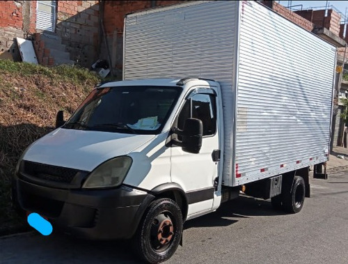 Imagem 3 de 5 de Iveco 70c17