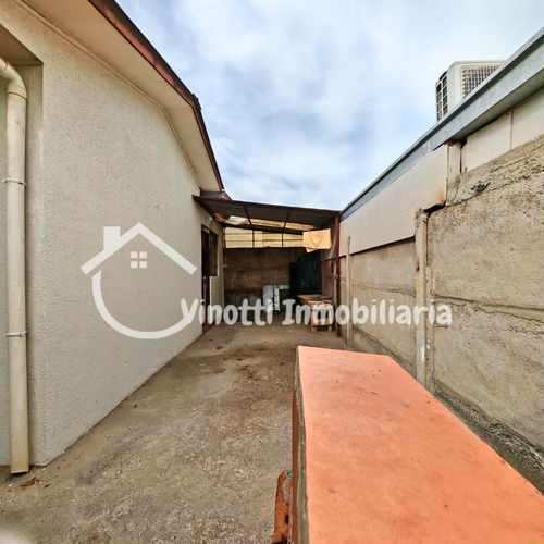 Casa En Venta De 3 Dormitorios En Los Andes