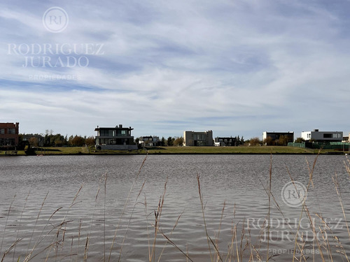 Lote En Venta Al Río En El Naudir - Aguas Privadas Espectacular Vista