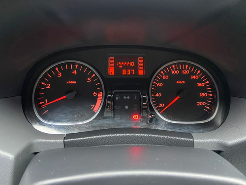 Renault Duster 1.6 TECH ROAD 4X2 16V FLEX 4P MANUAL