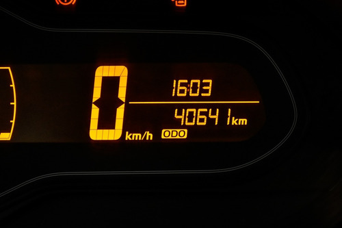 Imagen 12 de 15 de Chevrolet Onix 1.4 Joy Plus 2020 La Plata 041