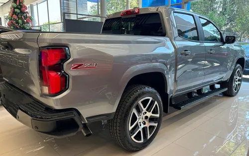 Chevrolet Colorado 2.7 Z71 4X4 At
