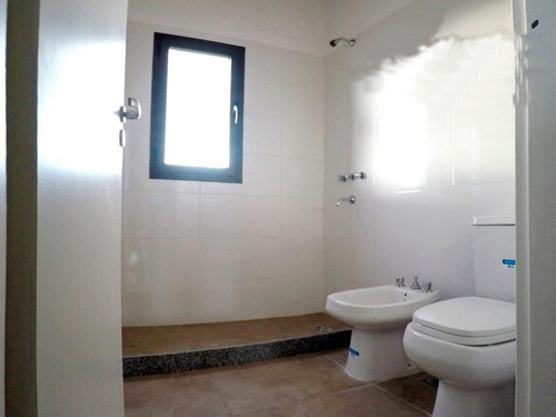 Duplex 2 Dormitorios - B° San Fernando