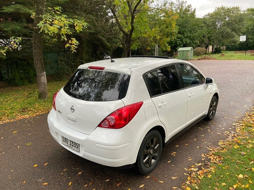 Nissan Tiida 2009 1.8 Emotion Mt