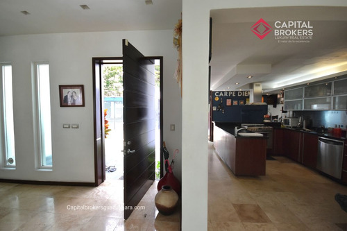 Casa De Lujo En Venta Con Alberca En Las Fuentes Cerca De La Expo