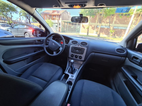 Imagen 5 de 8 de Ford Focus Exe Trend 1.6 2011 120.000km Permuto Ingrassia