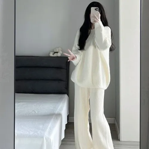 Conjunto De Pantalones Anchos Con Suéter Coreano Elegante De