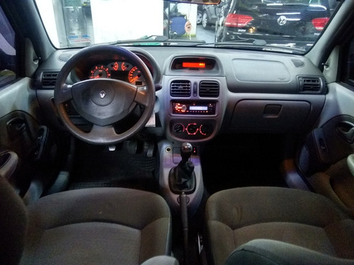Imagem 7 de 12 de Renault Clio 1.0 16v Flex Expression 4p Completo 2007 Cinza