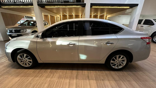 Nissan Sentra 1.8 Advance Pure Drive