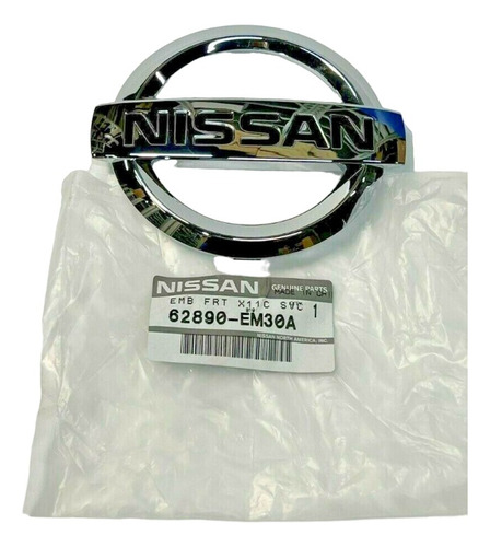 Emblema Delantero Nissan Versa - Tiida 2007-2012 Original