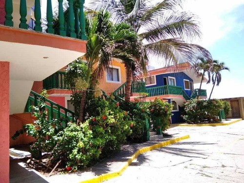 Imagen 5 de 20 de Posada En Venta Higuerote