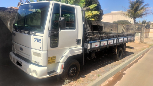 Ford Cargo 712