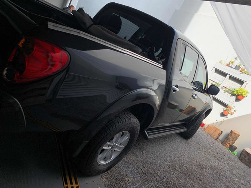 Mitsubishi L200 3.2 Cab Doble 4wd Cr 170cv At 2014