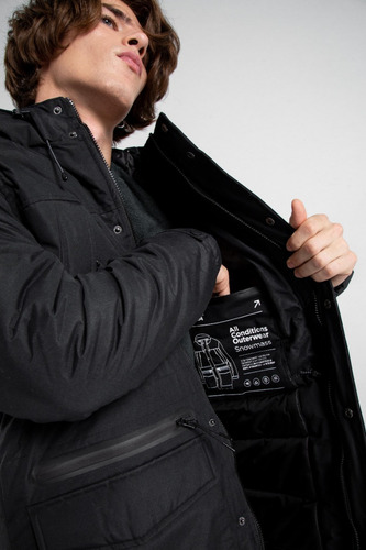 Imagen 7 de 10 de Campera Snowmass Black