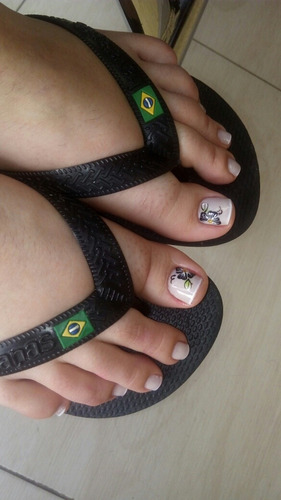 Imagem 5 de 5 de Manicure & Pedicure
