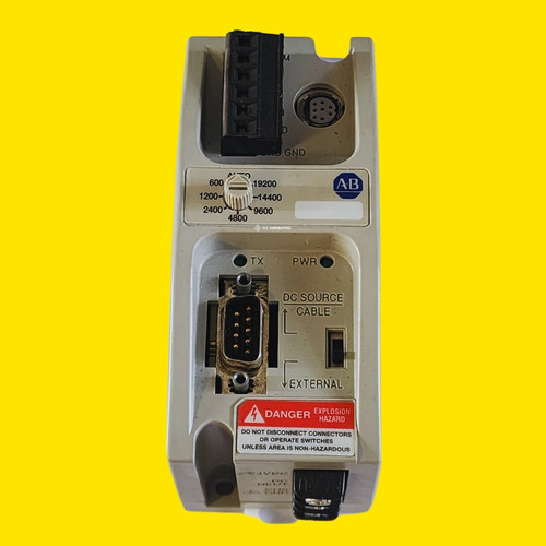 Allen-bradley 1761-net-aic Convertidor De Interfaz. Usado - (Usado)